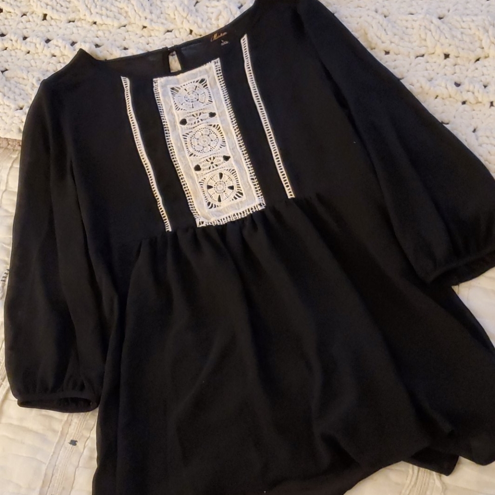 Black dressy shirt with creme embroidery
